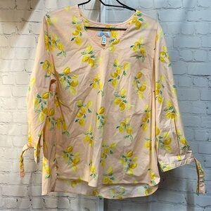 D & Co Lemon print peach color v-neck tie sleeve detail large shirt